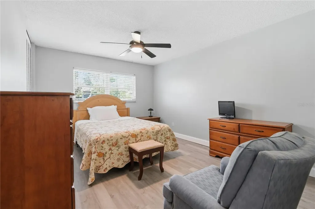 2750 E Bay Drive Largo FL 33771