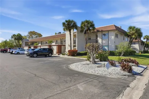 2750 E Bay Drive Largo FL 33771