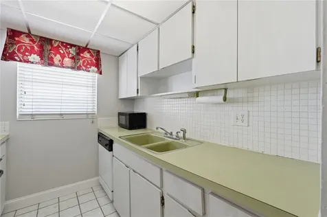 2750 E Bay Drive Largo FL 33771