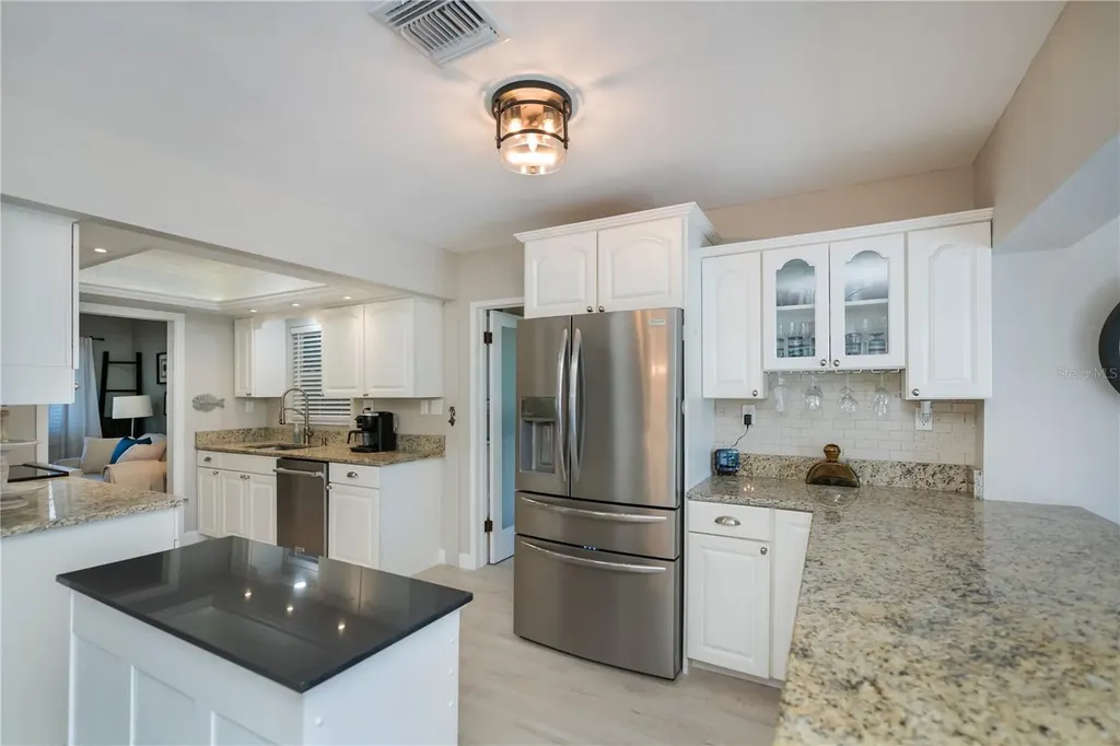 809 Nokomis Avenue S Venice FL 34285