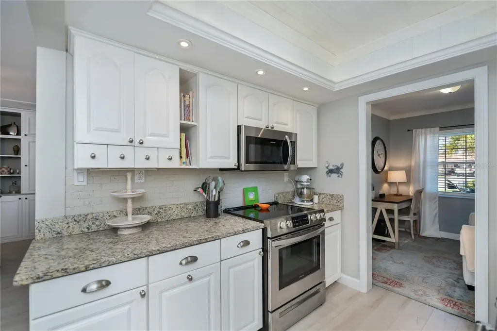 809 Nokomis Avenue S Venice FL 34285