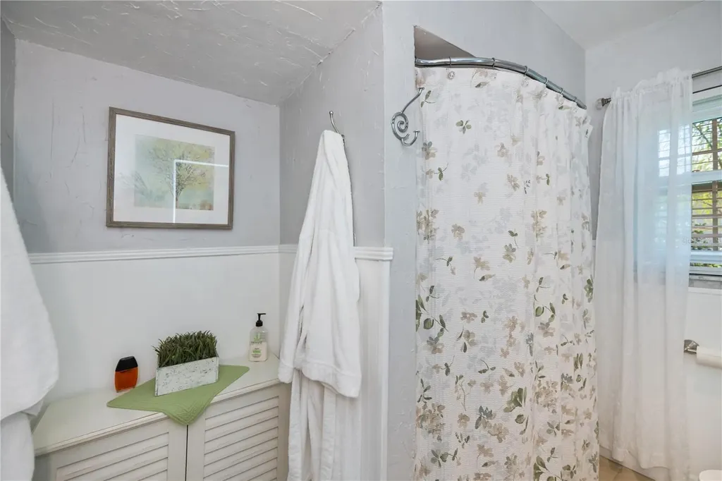 809 Nokomis Avenue S Venice FL 34285