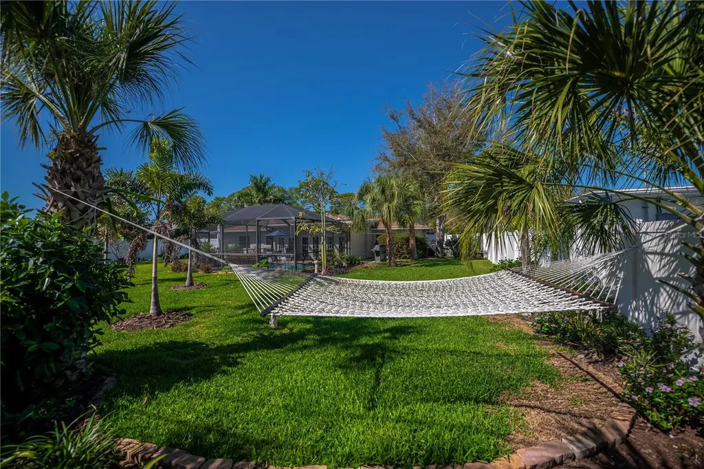 809 Nokomis Avenue S Venice FL 34285