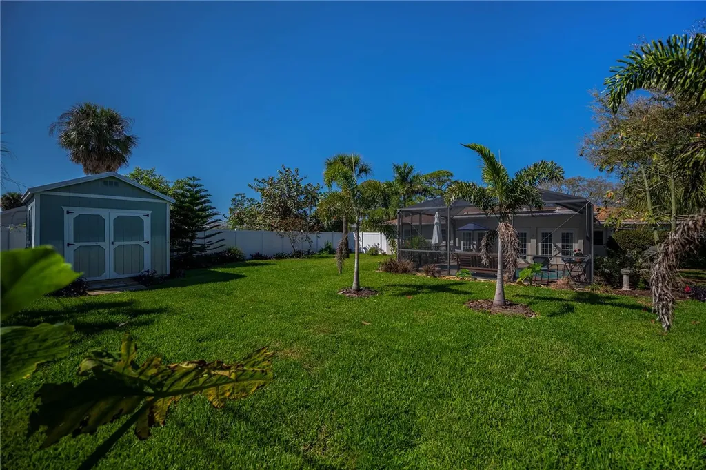 809 Nokomis Avenue S Venice FL 34285