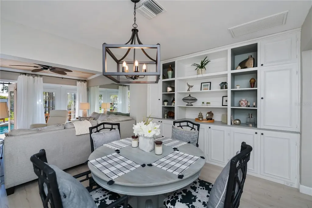 809 Nokomis Avenue S Venice FL 34285