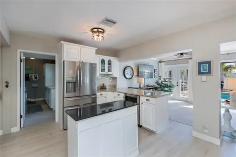809 Nokomis Avenue S Venice FL 34285