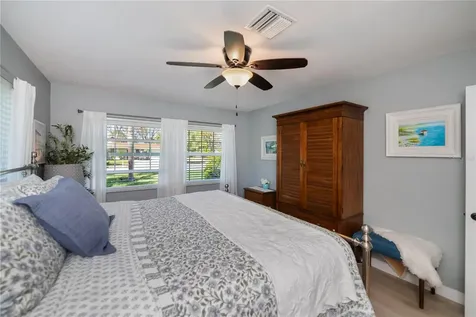 809 Nokomis Avenue S Venice FL 34285