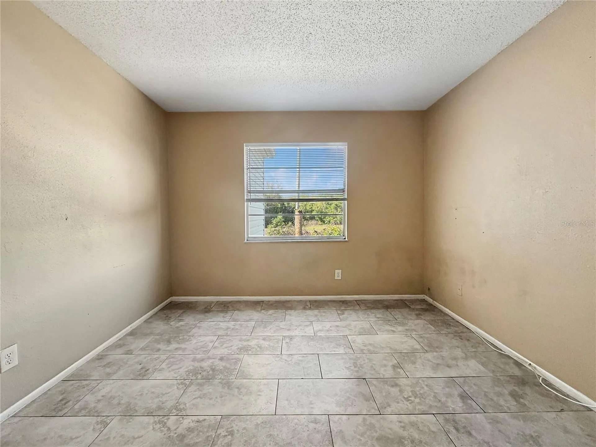 7210 N Manhattan Avenue Tampa FL 33614