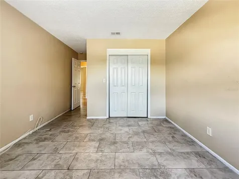 7210 N Manhattan Avenue Tampa FL 33614