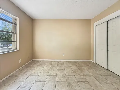 7210 N Manhattan Avenue Tampa FL 33614