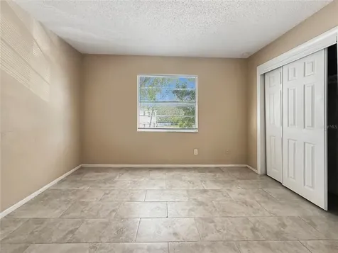 7210 N Manhattan Avenue Tampa FL 33614