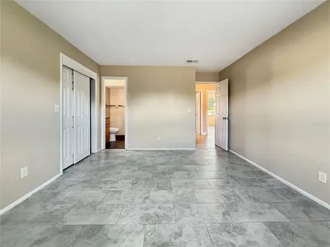 7210 N Manhattan Avenue Tampa FL 33614