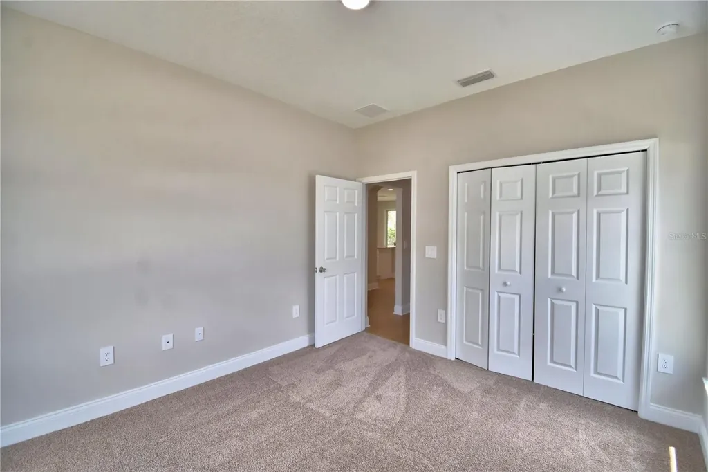 140 1st Street Winter Haven FL 33880