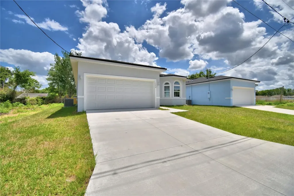 140 1st Street Winter Haven FL 33880