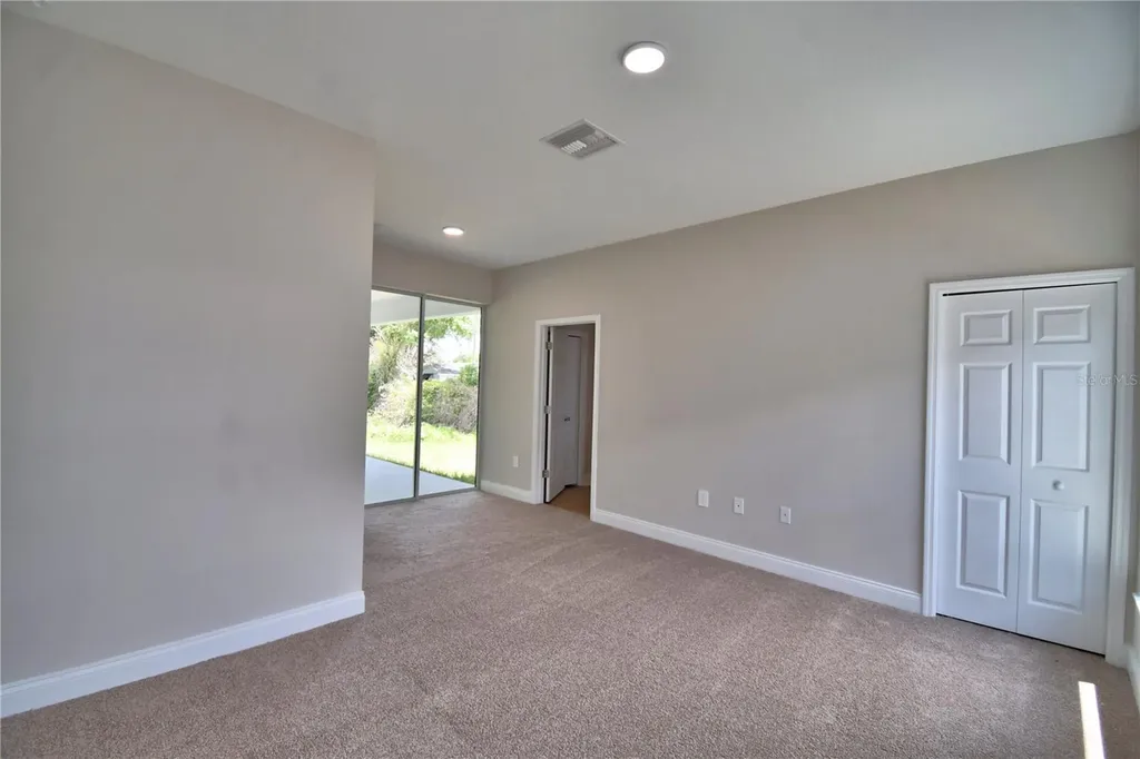 140 1st Street Winter Haven FL 33880