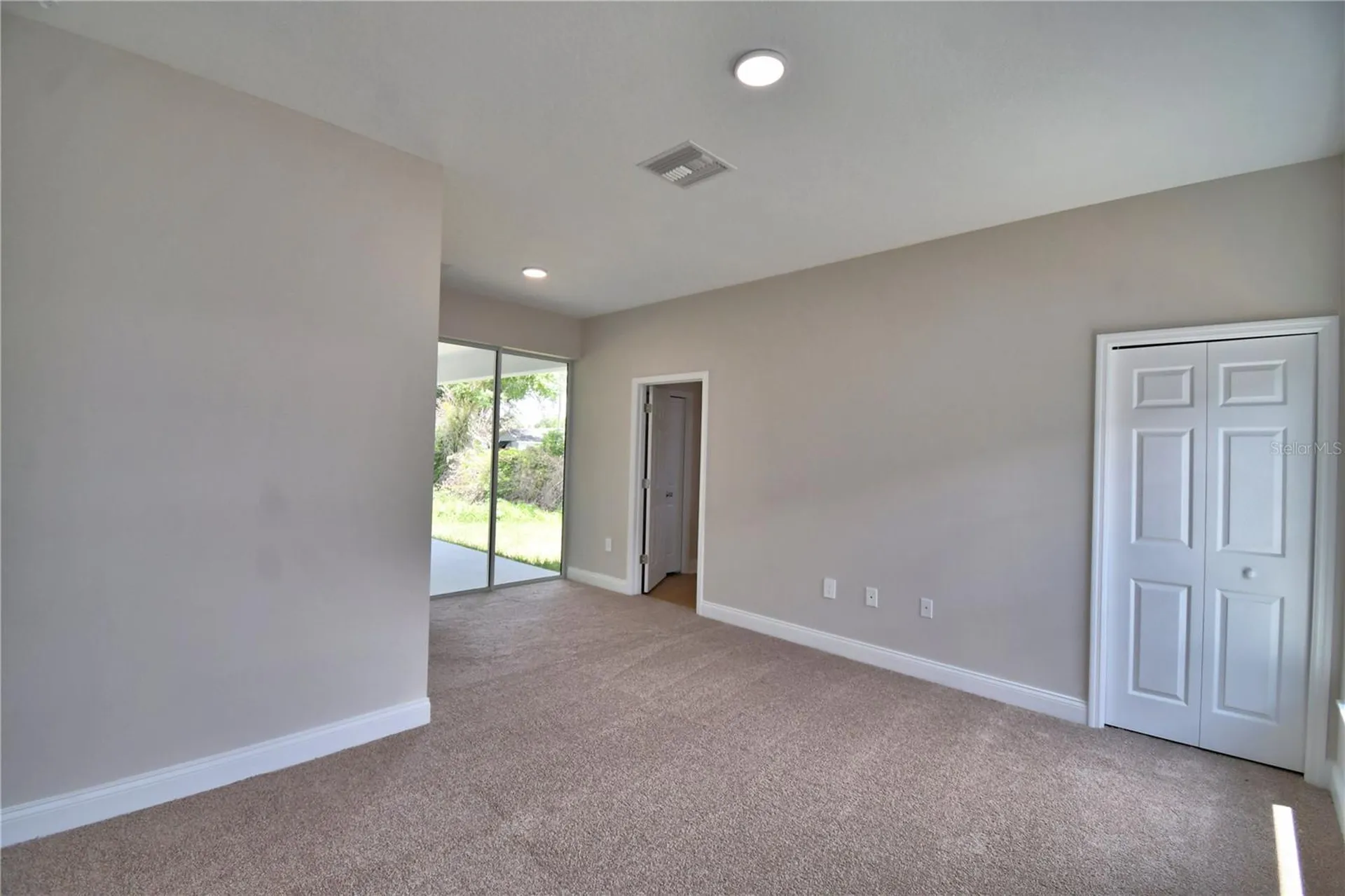 140 1st Street Winter Haven FL 33880