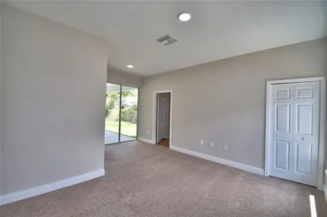 140 1st Street Winter Haven FL 33880