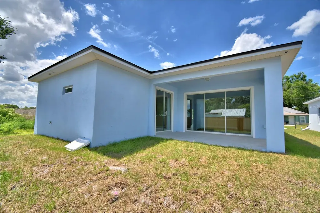 152 1st Street Winter Haven FL 33880