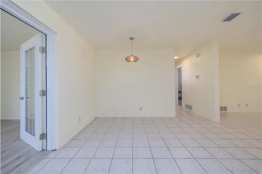 1016 Cherokee Ranch Road Holly Hill FL 32117