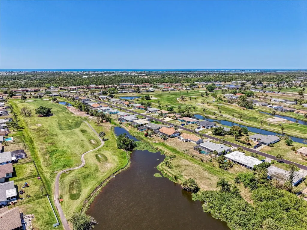 31 Oakland Hills Court Rotonda West FL 33947