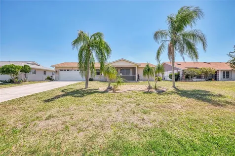 31 Oakland Hills Court Rotonda West FL 33947