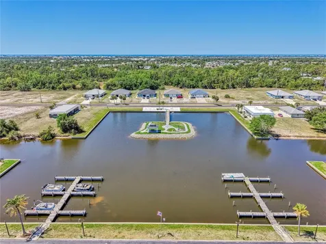 31 Oakland Hills Court Rotonda West FL 33947