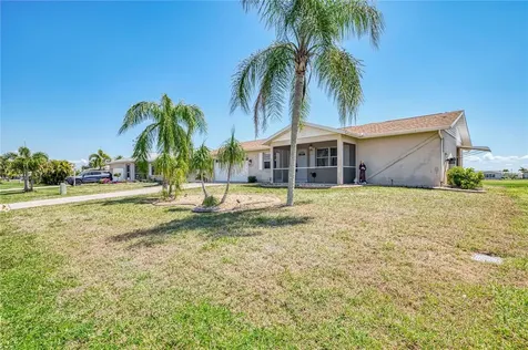 31 Oakland Hills Court Rotonda West FL 33947