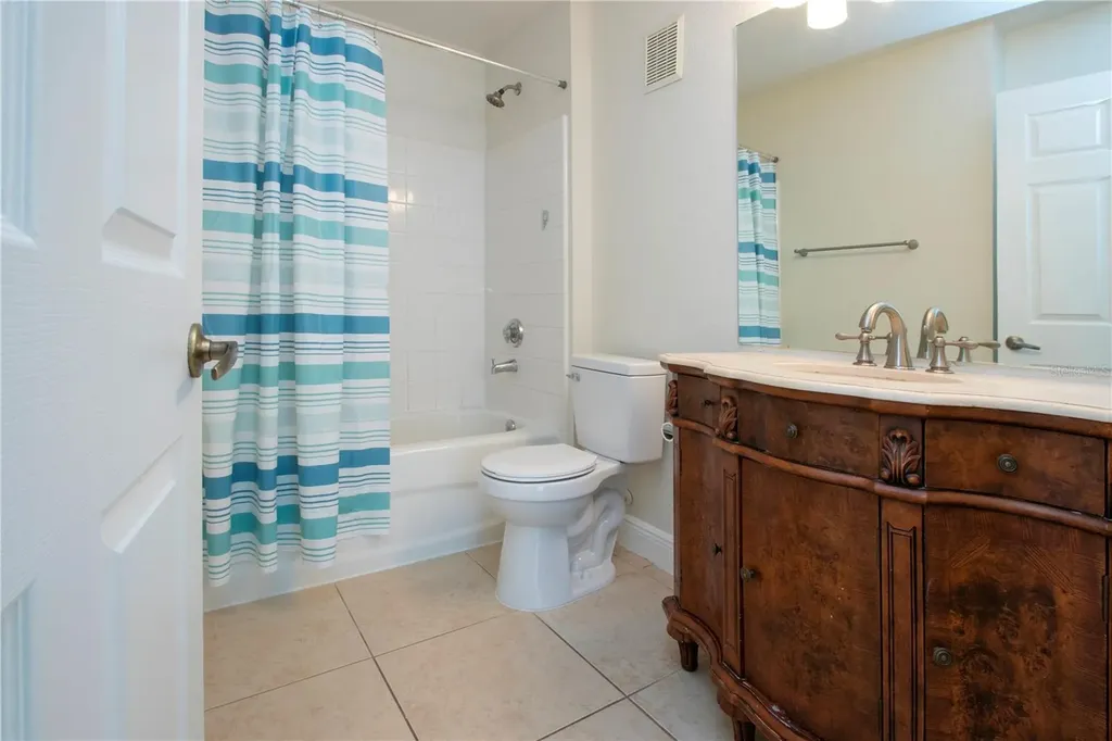 8926 Manor Loop Lakewood Ranch FL 34202