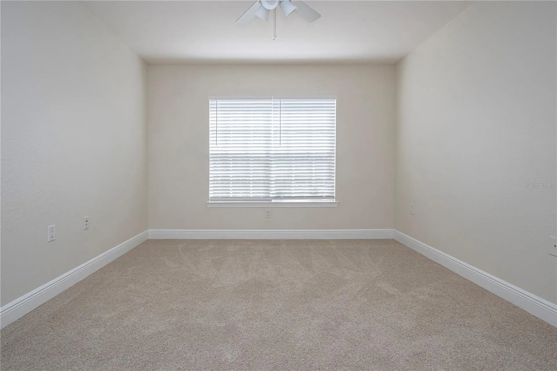 8926 Manor Loop Lakewood Ranch FL 34202