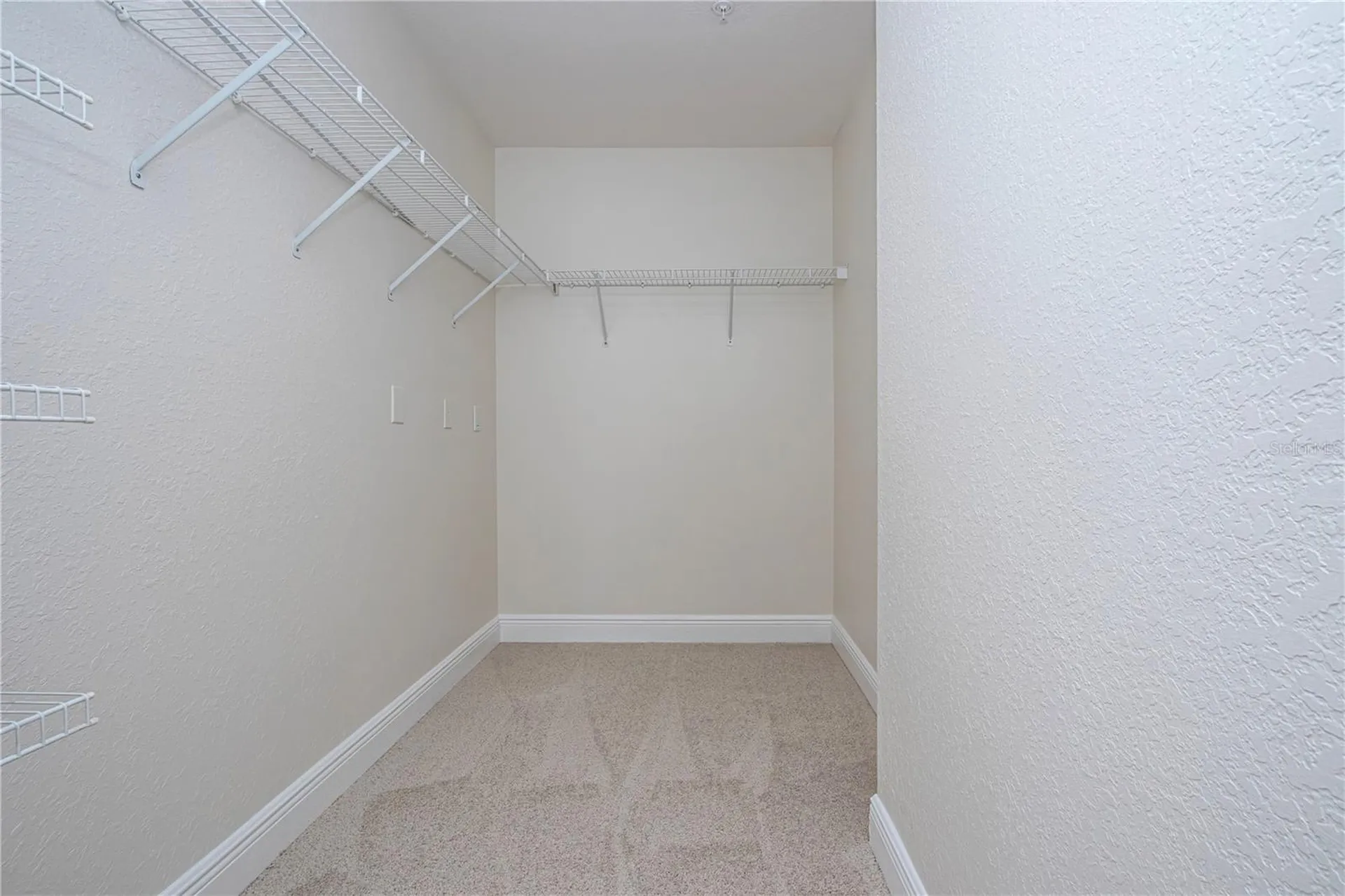 8926 Manor Loop Lakewood Ranch FL 34202