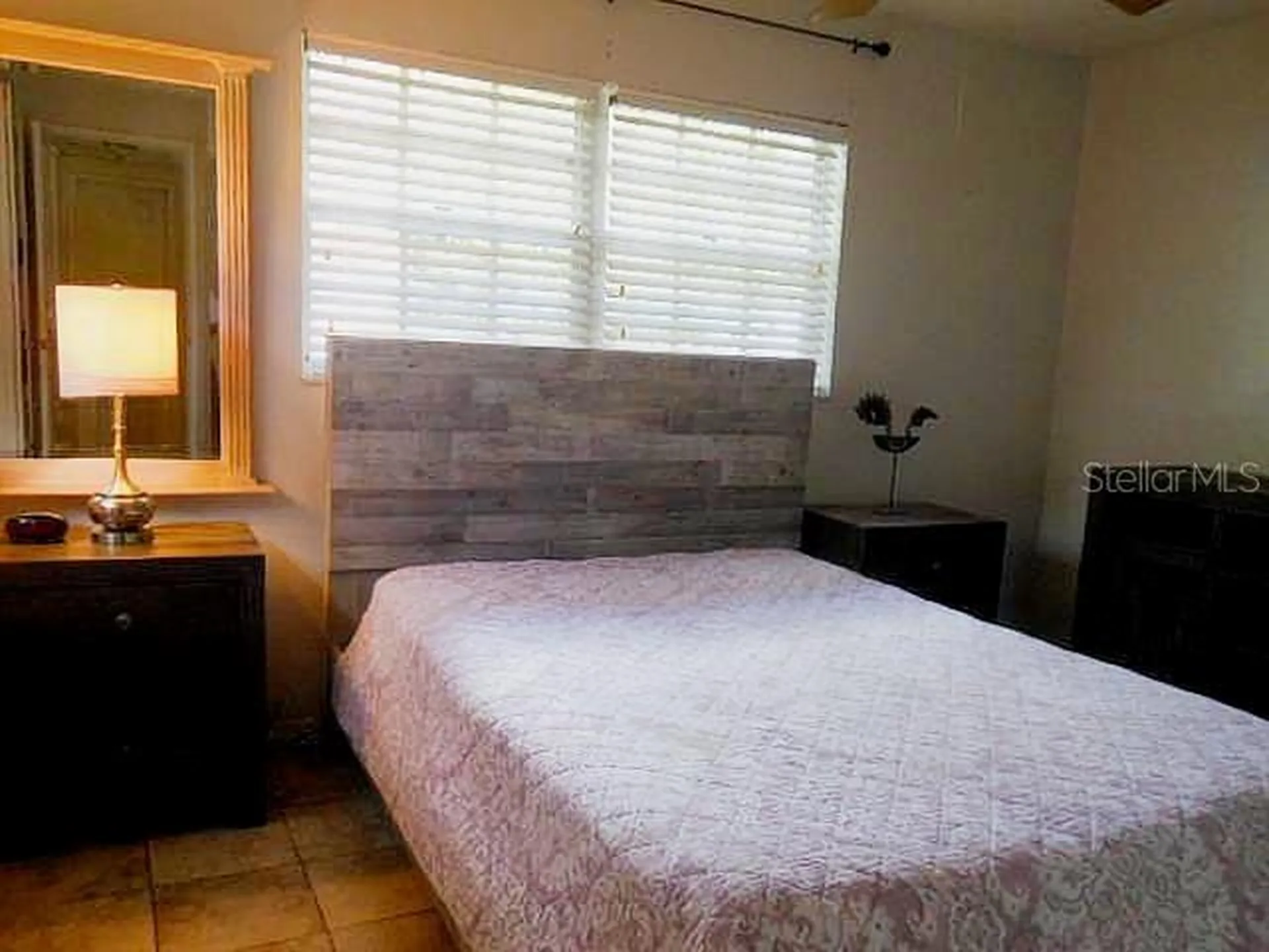 2925 W Paris Street Tampa FL 33614