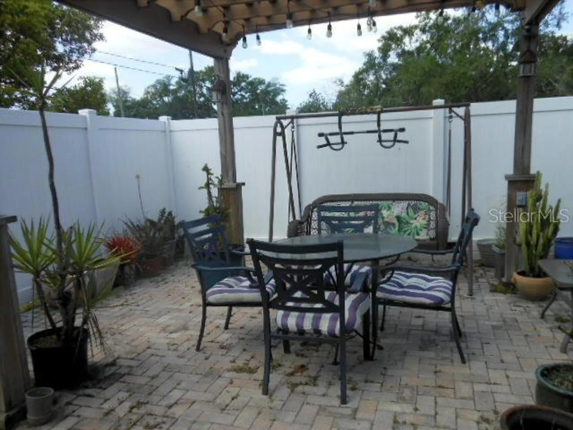 2925 W Paris Street Tampa FL 33614