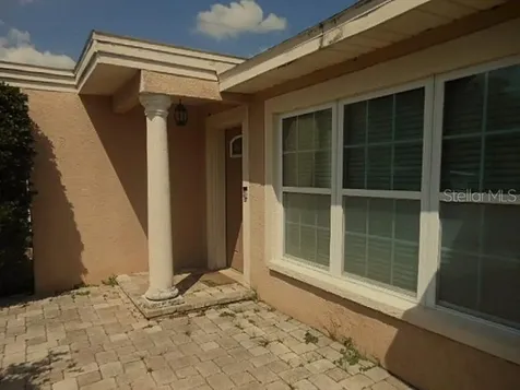 2925 W Paris Street Tampa FL 33614