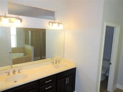 6922 Frog Pocket Place Tampa FL 33616
