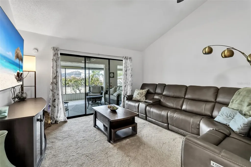 1602 Dower Way Sun City Center FL 33573