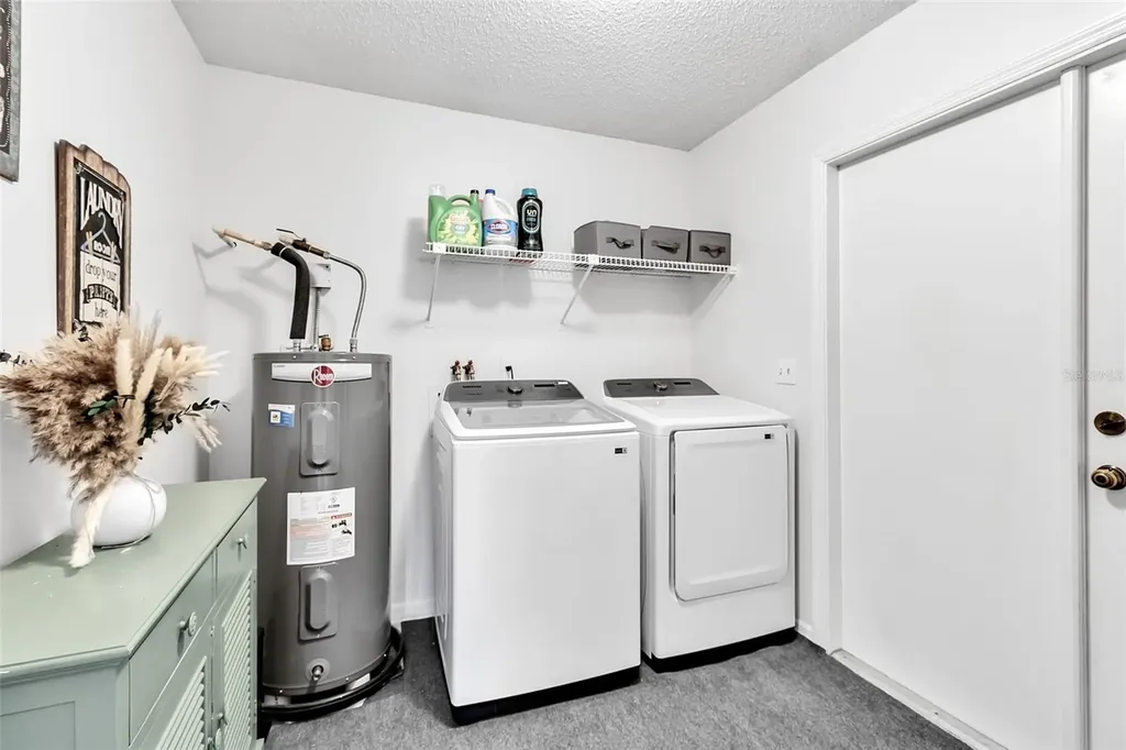 1602 Dower Way Sun City Center FL 33573