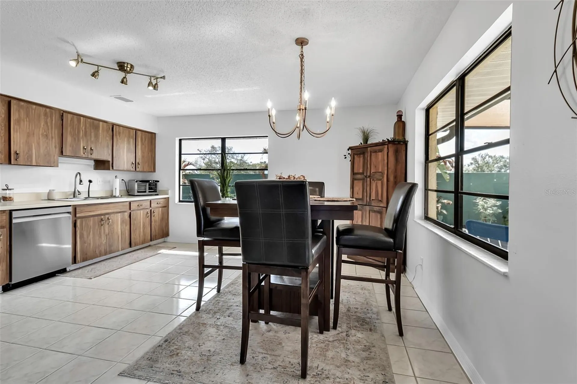 1602 Dower Way Sun City Center FL 33573