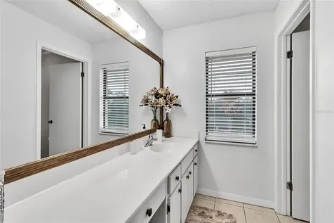 1602 Dower Way Sun City Center FL 33573