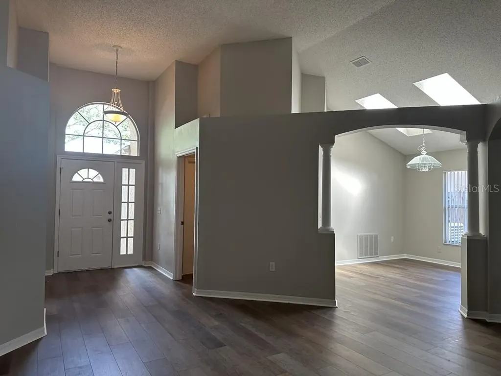 8928 Southbay Drive Tampa FL 33615