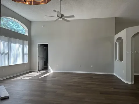 8928 Southbay Drive Tampa FL 33615