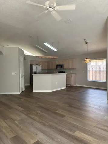 8928 Southbay Drive Tampa FL 33615