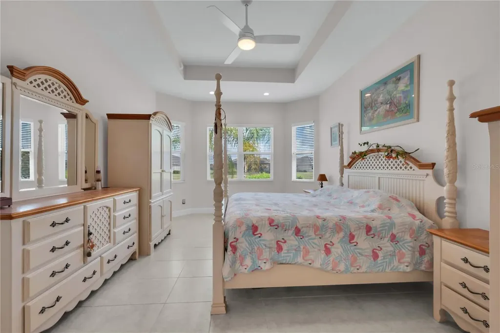 4916 Sevilla Shores Drive Wimauma FL 33598