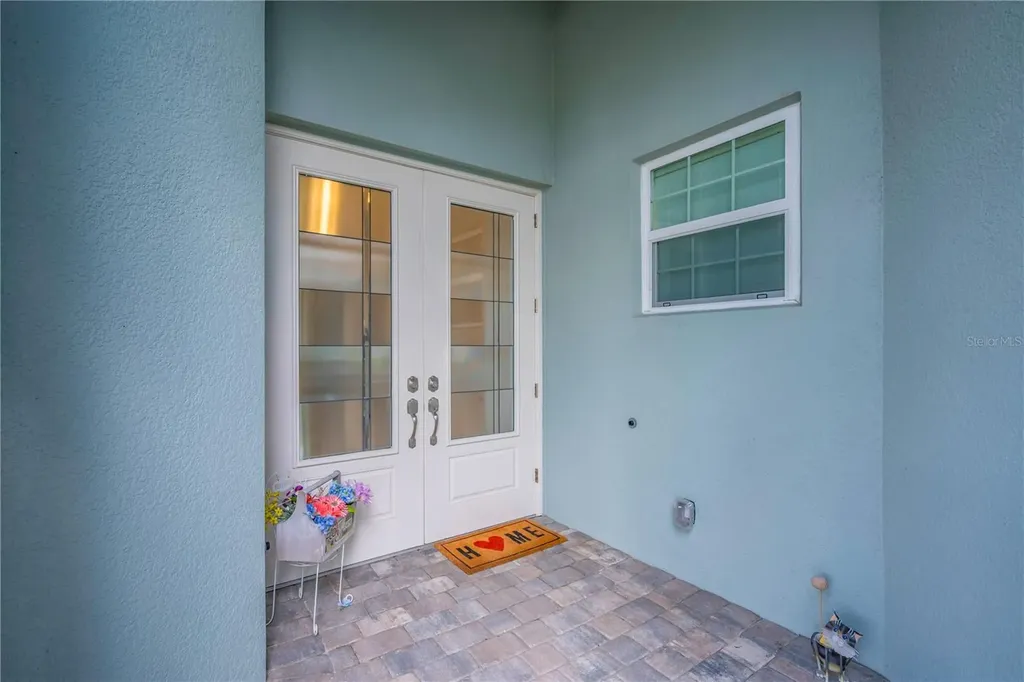 4916 Sevilla Shores Drive Wimauma FL 33598
