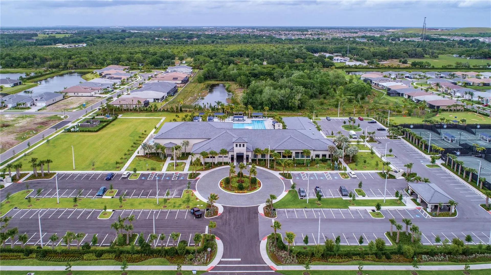 4916 Sevilla Shores Drive Wimauma FL 33598