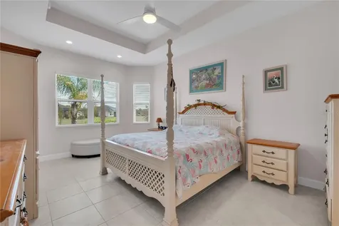 4916 Sevilla Shores Drive Wimauma FL 33598