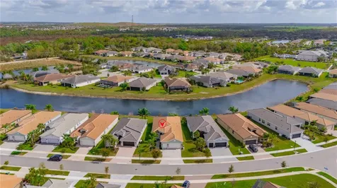 4916 Sevilla Shores Drive Wimauma FL 33598