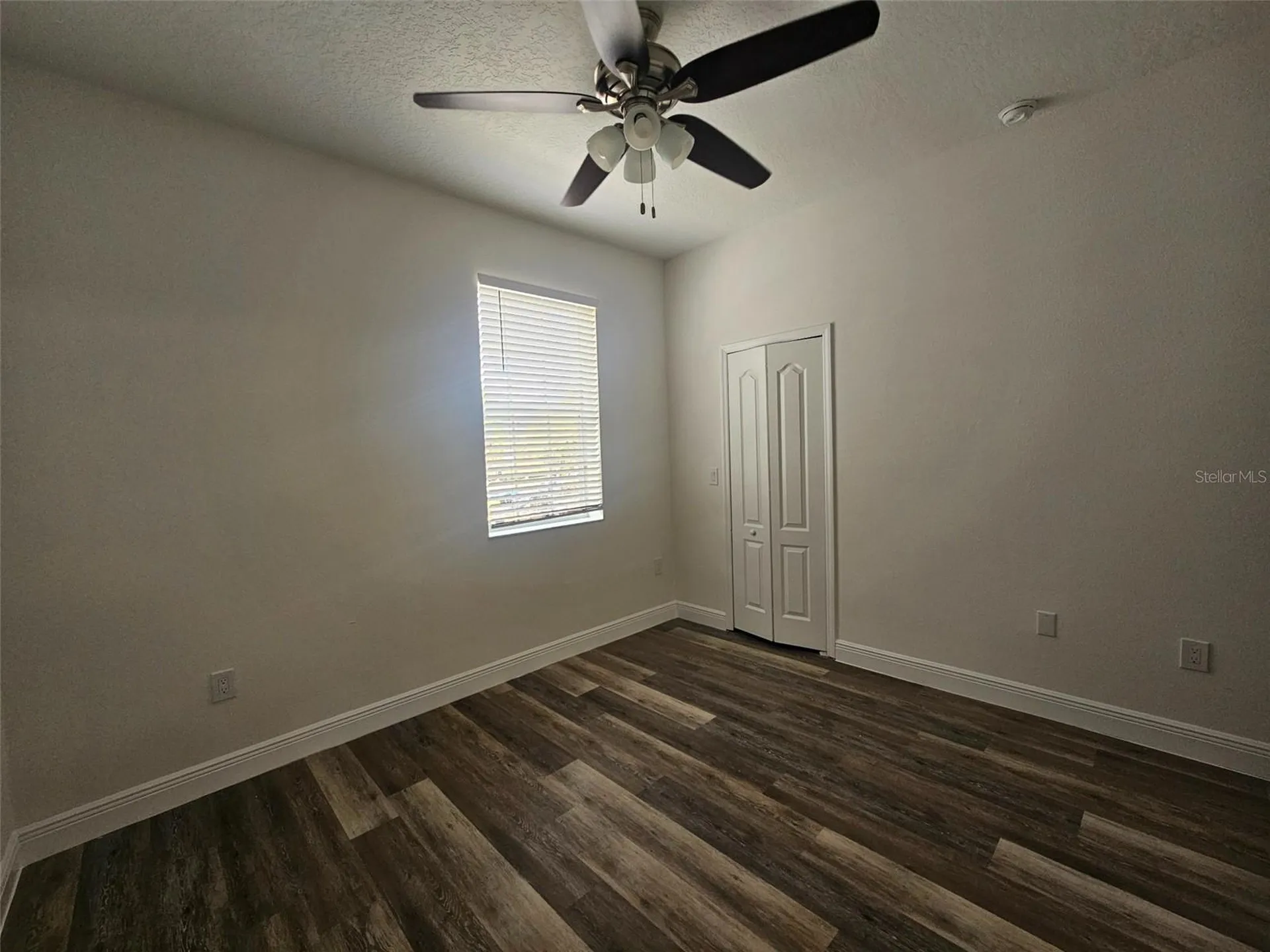 136 Weymouth Drive Davenport FL 33897