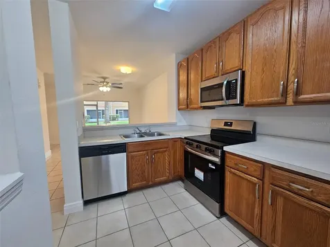 136 Weymouth Drive Davenport FL 33897