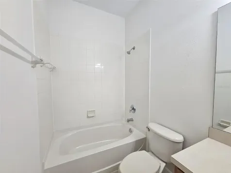 136 Weymouth Drive Davenport FL 33897