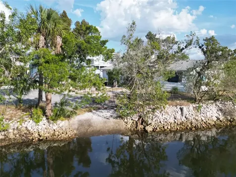 8402 Damen Lane Port Richey FL 34668